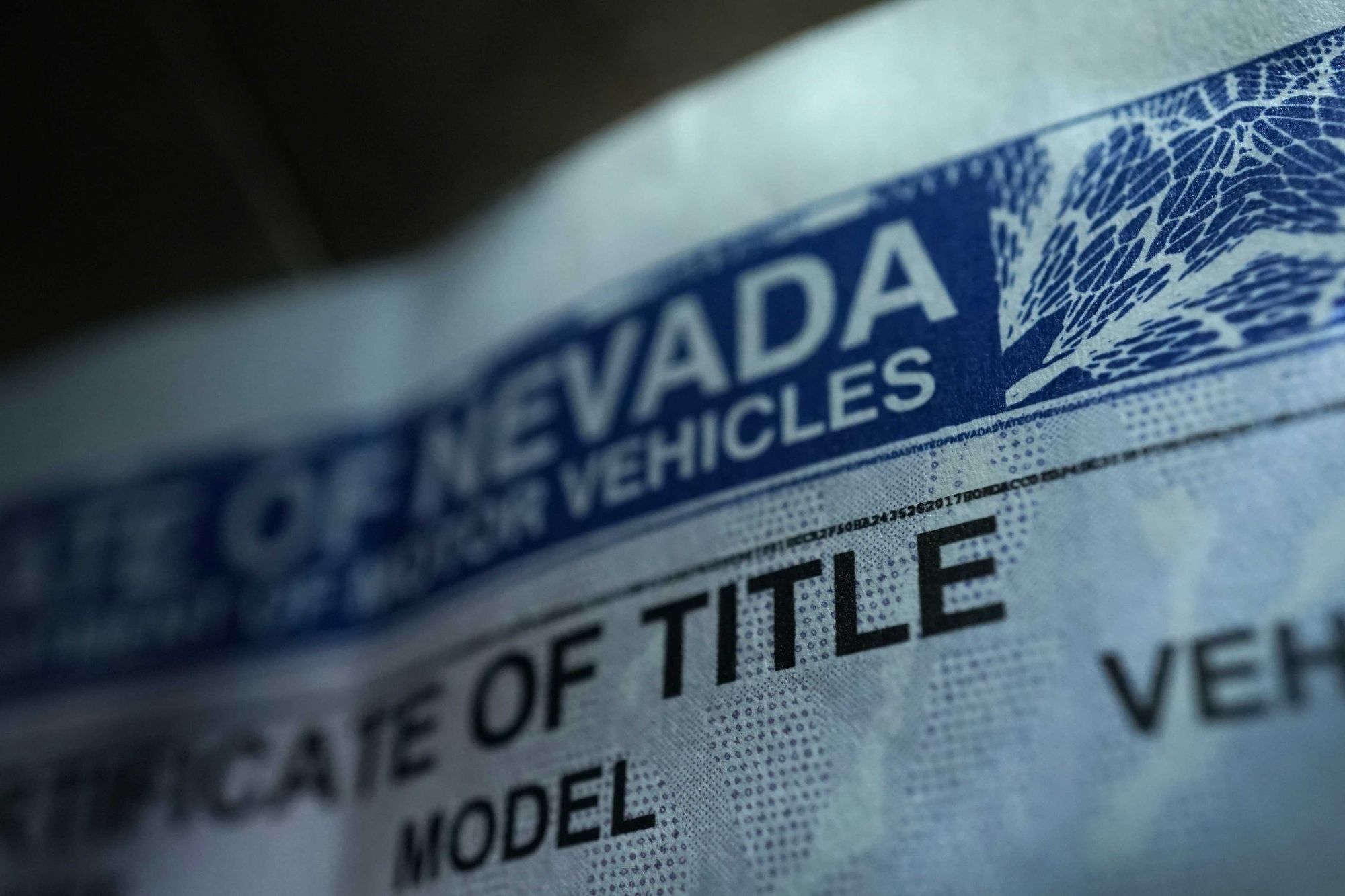 Certificado de título de un automóvil para el estado de Nevada